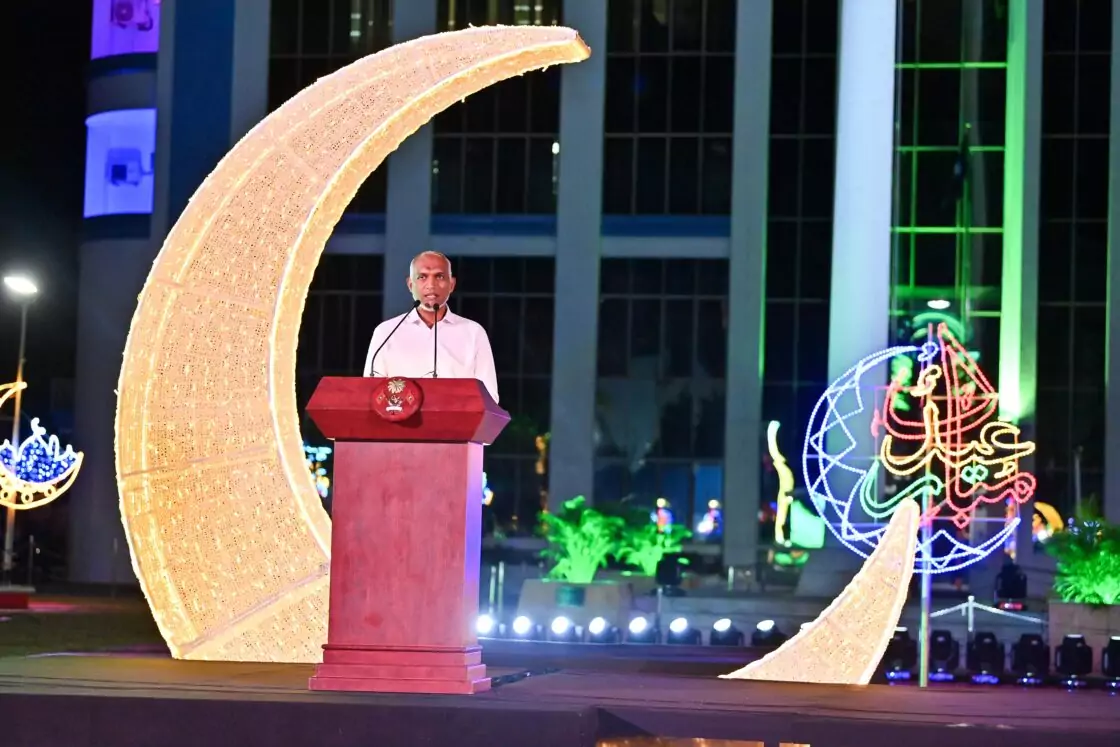 ހަނގުރާމައިގެ ދައްޗަށް ނުބަލައި ސަރުކާރުން ކުލަގަދަކޮށް ފިތުރު އީދު ފާހަގަކުރަނީ