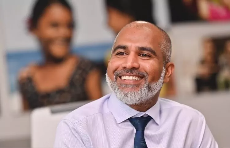 އެޑިއުކޭޝަން މިނިސްޓްރީގެ އިހުމާލުން 100 އަށްވުރެ ގިނަ ޕްރިންސިޕަލުންގެ ކުރިއެރުން ހުއްޓި، ސަރުކާރަށް ފާޑުކިޔުން އަމާޒުވެއްޖެ